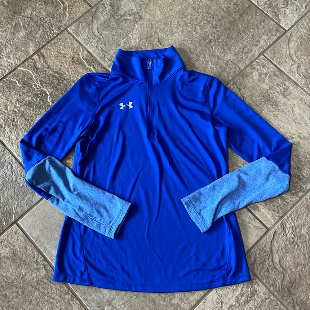 + nwot + UNDER ARMOUR Heat Gear Top